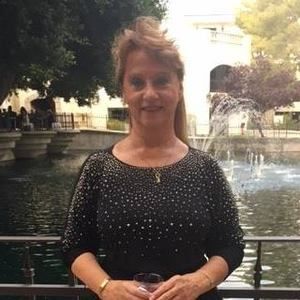 Meet your Posher, Sheri